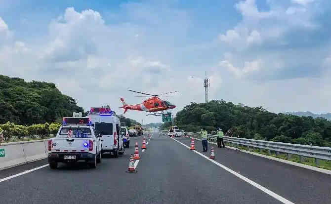 嘉兴高速公路汽车救援案例
